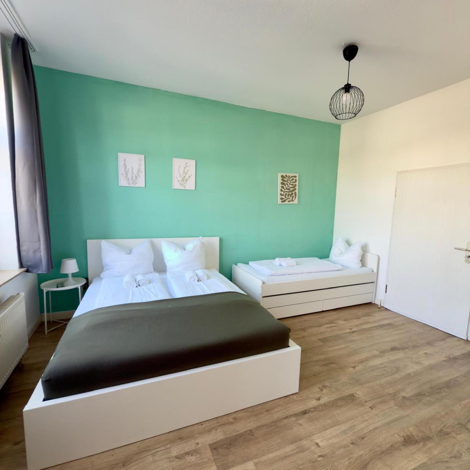 Raha - Charmantes Studio-apartment - Hbf - Gratis Parkplatz *